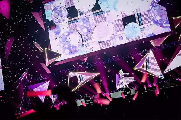 「ぶいすぽっ！最大級のリアルイベントが開催！熱狂のゲーム対戦と感動のライブステージをレポート！」の画像