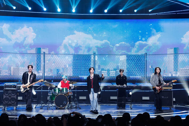 ジョン・ヨンファ(CNBLUE)も虜に...ケイテンやハギワら、日本人メンバーの活躍も期待される"hrtz․wav(ハーツウェイブ)"に集まる視線