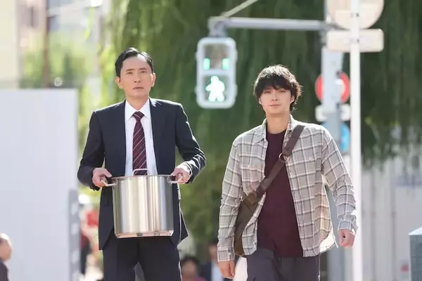「松重豊、杏、磯村勇斗が織りなす心地よい距離感も魅力 五郎の新たな一面が見える「劇映画 孤独のグルメ」」の画像