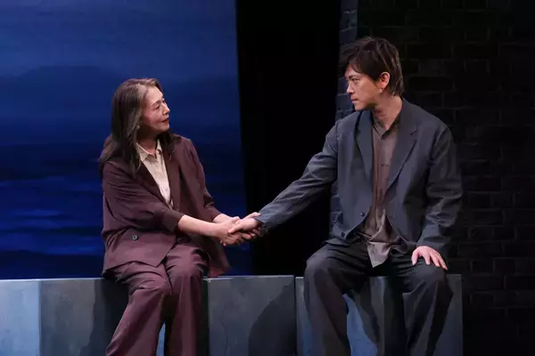 「勝地涼×河合優実が"失踪"の謎に揺れる心を体現　舞台『私を探さないで』が突きつける後悔と罪悪感」の画像