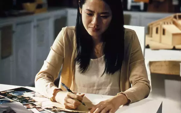 永作博美や深田恭子も挑んだ難役！復帰作「しあわせな選択」の日本公開が控えるソン・イェジンの色褪せない魅力が詰まった「私の頭の中の消しゴム」