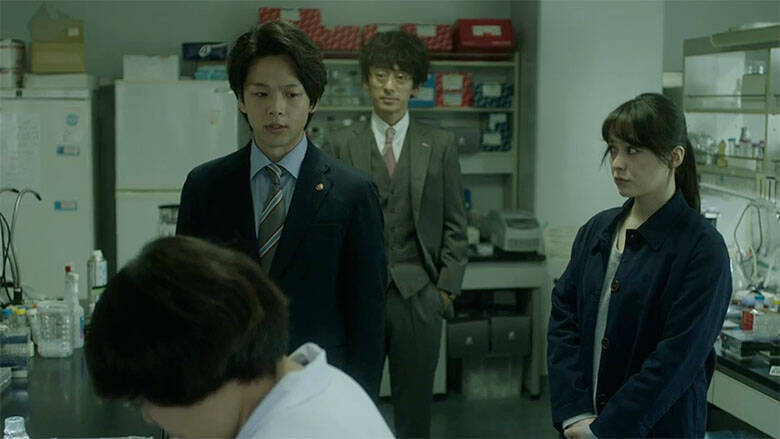 竹内結子×貫地谷しほりによる、史上最も美しいシャーロック・ホームズ！現代日本を舞台にした日本版ホームズ「ミス・シャーロック」