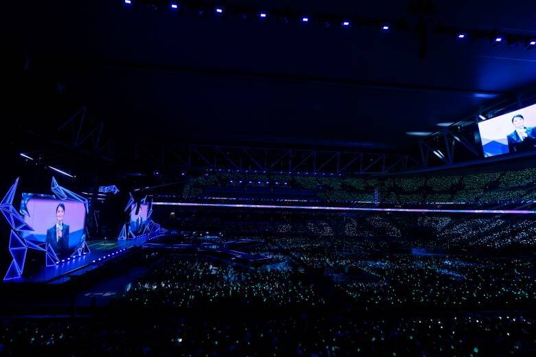 aespa(エスパ)らしさが光る"蠱惑的"なパフォーマンス！世界を席巻したHUNTR/X(ハントリックス)のカバーにも沸いた「MAMA」の名場面