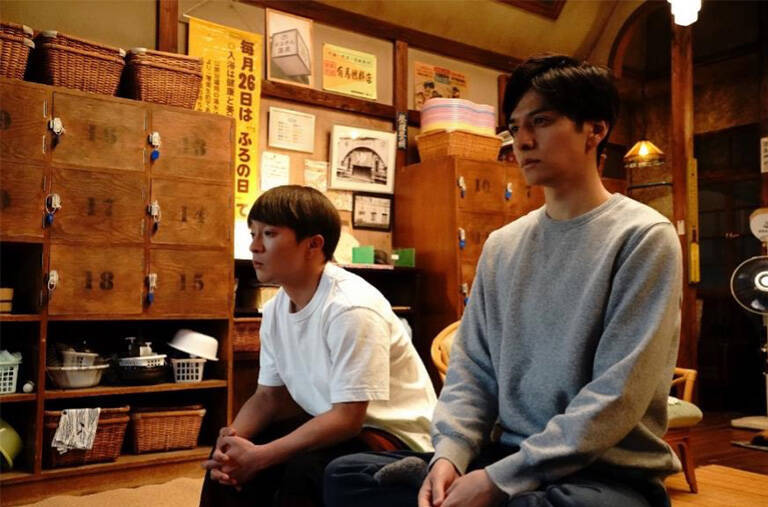 生田斗真と濱田岳が正反対でギスギスした兄弟を演じた、お風呂エンタメ映画「湯道」