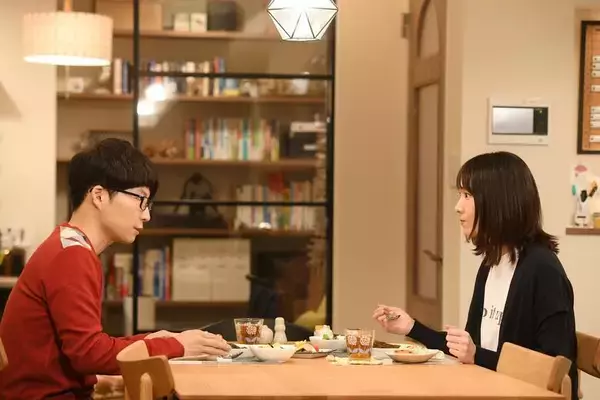 「新垣結衣×星野源の息の合った演技！2人のコロコロ変わる表情がチャーミングな「逃げるは恥だが役に立つ ガンバレ人類！新春スペシャル！！」」の画像