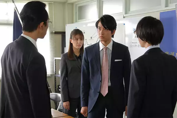 「寺島進に人情派刑事役がハマる！佐藤寛太の存在感も光る「駐在刑事 Season3」」の画像