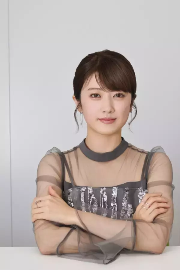 「樋口日奈が語る恋愛の難しさ...パートナーは"ベター"か"ベスト"か『本命じゃなきゃよかったのに』インタビュー」の画像