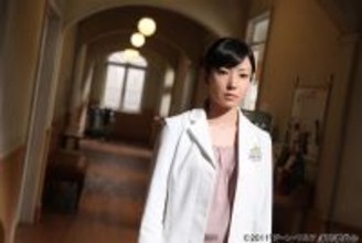 菅野美穂が医師の内なる情熱を体現！海堂尊による医療ミステリーを実写化した映画「ジーン・ワルツ」