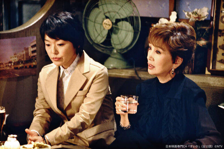 名作ドラマ「すいか」で魅せる小林聡美の"普通の女性"が大人に刺さる...映画「かもめ食堂」にも通じる静かな芝居