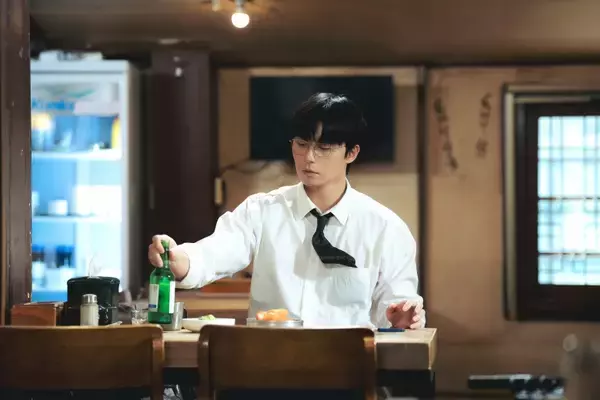 「幾田りららのOSTが盛り上げる淡い恋...37歳を迎えるパク・ソジュンの純情ぶりにときめく大人のラブロマンス「明日はきっと」」の画像