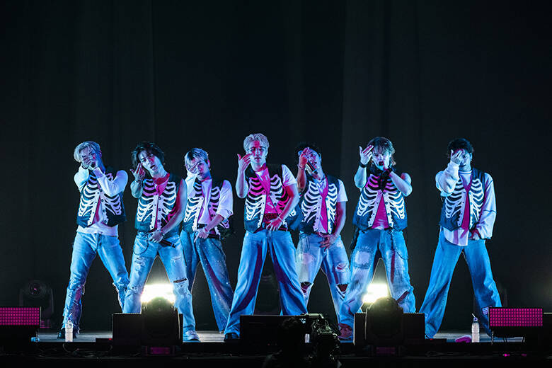 IMP.、NCT DREAM、THE BOYZ、BALLISTIK BOYZら人気グループが豪華共演！さいたまスーパーアリーナの熱狂の舞台裏まで捉えた「M:ZINE LIVE」の特別版