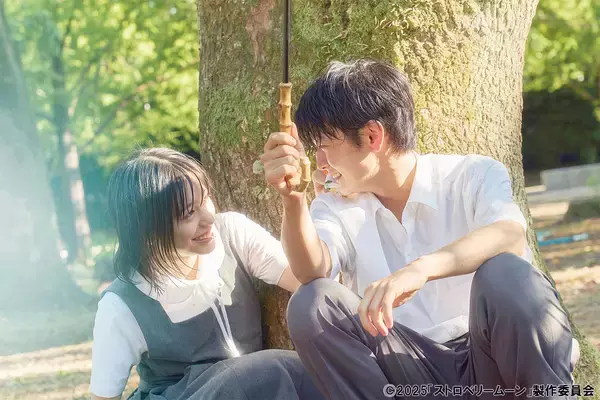 當真あみ＆齋藤潤、若手注目俳優が紡ぐピュアな青春ラブストーリーが涙を誘う！満月にまつわる逸話をモチーフにした「ストロベリームーン 余命半年の恋」