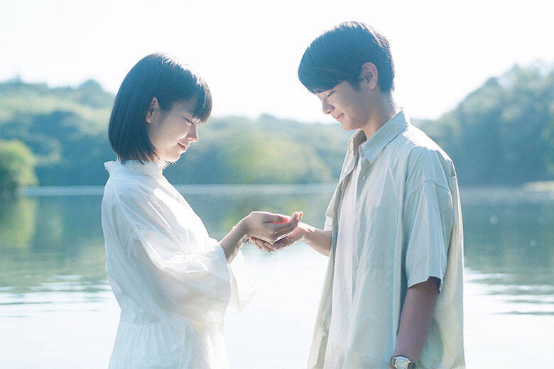 當真あみ＆齋藤潤、若手注目俳優が紡ぐピュアな青春ラブストーリーが涙を誘う！満月にまつわる逸話をモチーフにした「ストロベリームーン 余命半年の恋」