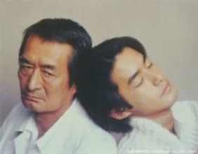 当時若手だった竹野内豊と名優・山﨑努の存在感が光る！二人の圧倒的演技力に引き込まれる「世紀末の詩」