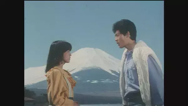 「鶴見辰吾×伊藤麻衣子が高校生の夫婦に！衝撃的な設定でも、葛藤をリアルに表現した「高校聖夫婦」」の画像