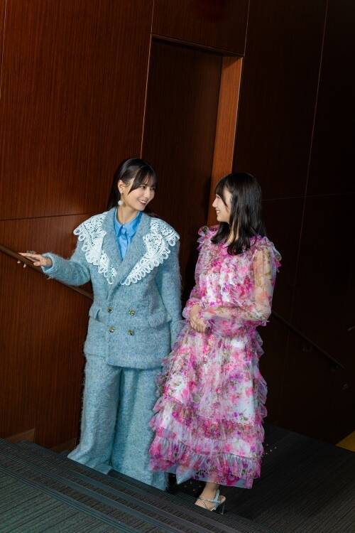 【日向坂46・小坂菜緒×藤嶌果歩】初対面の衝撃から、"気づけば心地よい距離"へ〈ふたりのこと。〉