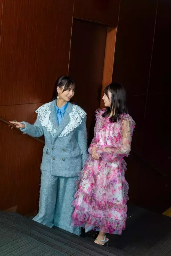 「【日向坂46・小坂菜緒×藤嶌果歩】初対面の衝撃から、"気づけば心地よい距離"へ〈ふたりのこと。〉」の画像