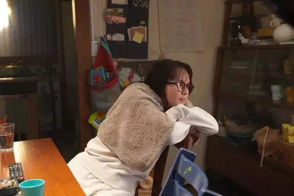 「多部未華子が語る、共感を生むストーリーCMの裏側とテレビの魅力「のんびりテレビの前に座る時間を大切にしたい」」の画像