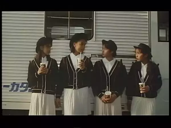 「深津絵里の初々しくも風格のある演技！鈴木美弥・堀江葉月らと共演、少女版「スタンド・バイ・ミー」とも呼ばれた「STAY GOLD」」の画像