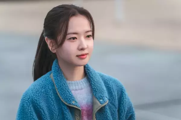 ファン・ボルムビョルが語る『第4次恋愛革命  ～出会いはエラー：恋はアップデート～』――感情を学ぶAIのような主人公・チュ・ヨンサンの魅力