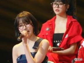 SAKURA(サクラ)も大感激！新年、全米を魅了したLE SSERAFIM(ルセラフィム)に対し、「これほど完璧なチームは見たことがない」と絶賛した10CM(シプセンチ)の言葉とは？