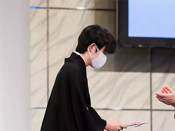 朝日杯で羽生善治九段に並ぶ「5度目V」の快挙！藤井聡太の2月の対局を振り返る