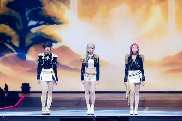 「今年のグラミー賞でも注目の的！"ケデハン"のHUNTR/X(ハントリックス)のルミ役・EJAEが涙ながらに明かした、「Golden」の大逆転ストーリー」の画像