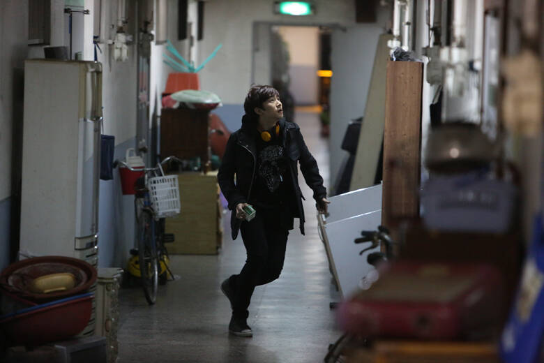 「テプン商事」「CASHERO」と話題作が続くジュノ(2PM)、映画デビュー作「監視者たち」から際立っていた俳優としての高いポテンシャル