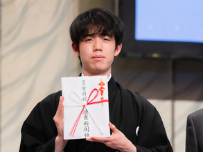 王座を失冠するも永世竜王を獲得！藤井聡太の10月の対局を振り返る