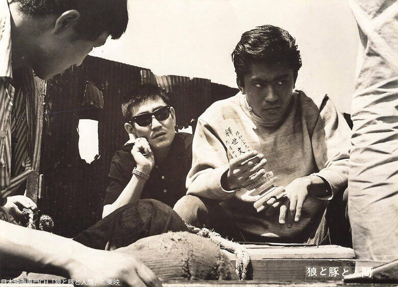 三國連太郎×高倉健×北大路欣也、日本を代表する俳優たちが3兄弟に！それぞれのキャラクターを個性たっぷりに演じる「狼と豚と人間」