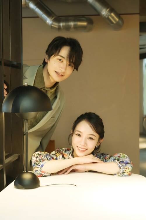 咲妃みゆ×小関裕太、初共演は探り合いだった！？「『どんな方なんだろう〜？』と...」ミュージカル『レッドブック』インタビュー