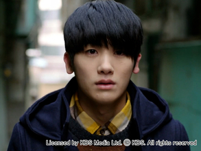 俳優パク・ヒョンシクの"原点"ともいうべき貴重な1人2役...代表作「埋もれた心」から遡ること12年、陰と陽を演じ分けた「シリウス」での存在感