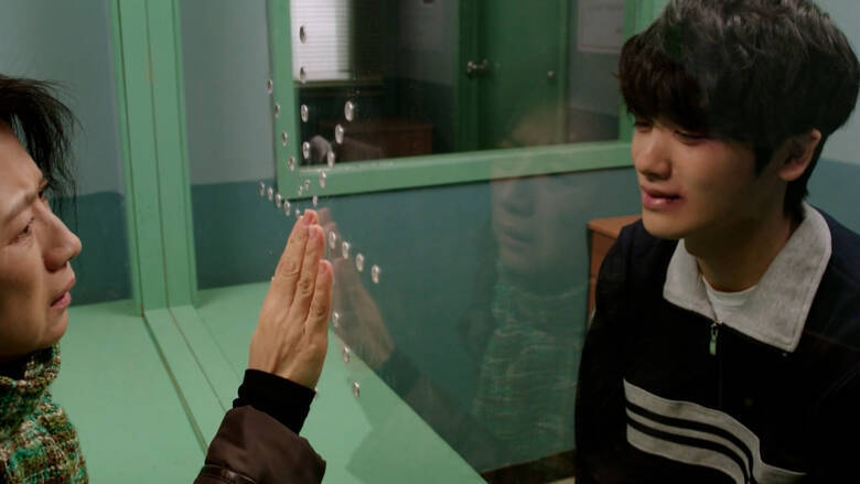 俳優パク・ヒョンシクの"原点"ともいうべき貴重な1人2役...代表作「埋もれた心」から遡ること12年、陰と陽を演じ分けた「シリウス」での存在感