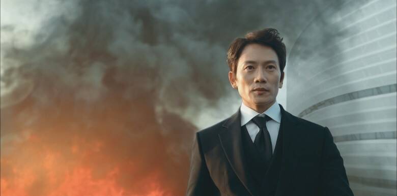 チソン×ジニョン(GOT7)が魅せる緊迫の対峙！ドラマ「悪魔判事」で交錯する2人の視線と信念