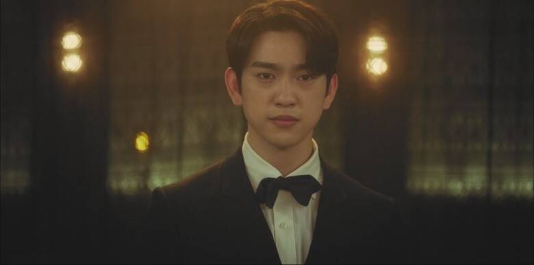 チソン×ジニョン(GOT7)が魅せる緊迫の対峙！ドラマ「悪魔判事」で交錯する2人の視線と信念