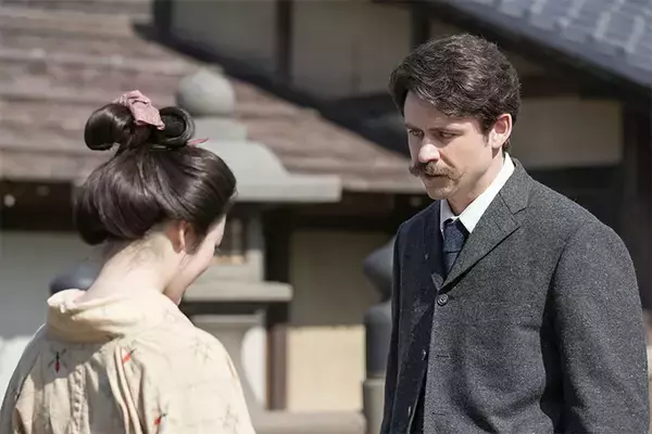 「高石あかり&トミー・バストウの「ばけばけ」、いよいよ新生活編に突入！「撮影が始まった頃から夫婦のような空気感があるのを感じていました」」の画像