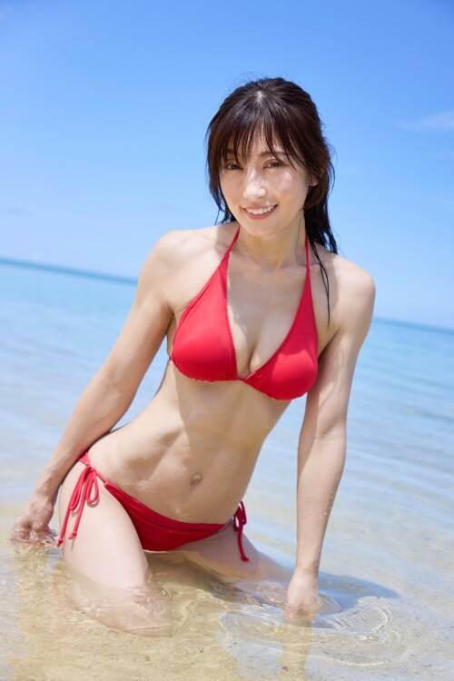 レジェンド・熊田曜子が魅せる！ 磨き抜かれた美ボディと甘いひととき