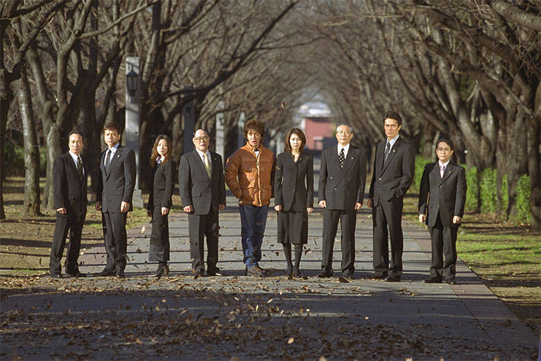 木村拓哉×松たか子の最強バディが生んだ名作！自由奔放な検事と堅物事務官が輝く「HERO」の魅力