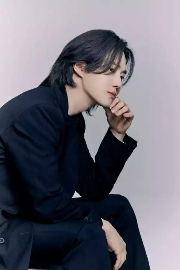 「EXO・スホ、初の時代劇で魅せた"俳優としての進化"――「世子が消えた」で描く愛と陰謀の行方」の画像