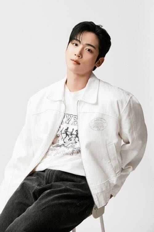 キム・ヨハン、『第4次恋愛革命 ～出会いはエラー：恋はアップデート～』の魅力を語る「多様な登場人物の関係性に注目してほしい」