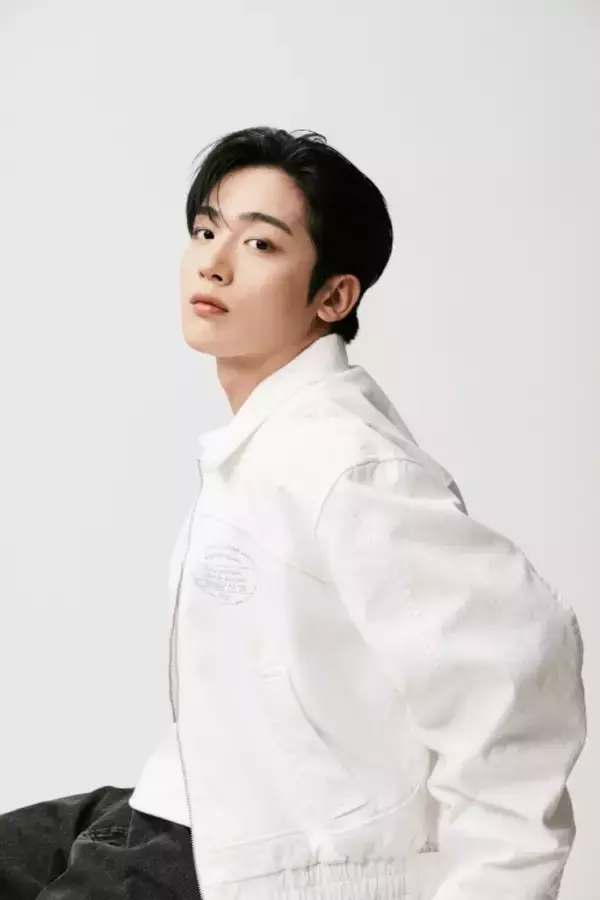 「キム・ヨハン、『第4次恋愛革命 ～出会いはエラー：恋はアップデート～』の魅力を語る「多様な登場人物の関係性に注目してほしい」」の画像