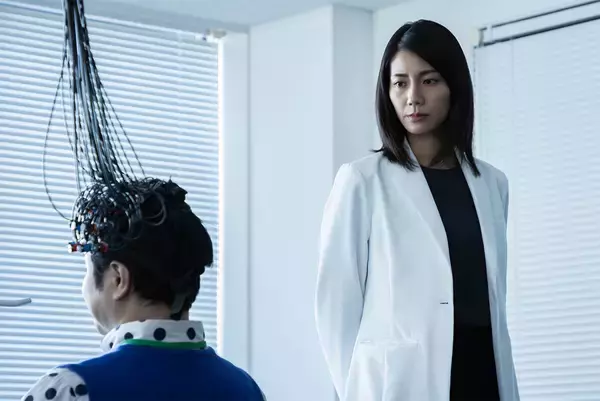 「中山美穂演じる"稀代の悪女"に引き込まれる...松下奈緒＆佐藤隆太共演「脳科学弁護士 海堂梓 ダウト」」の画像