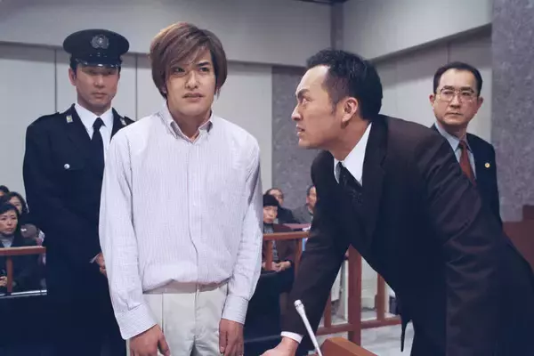 「渡辺謙の静かな迫力...確かな演技力で"刑事の重さ"を体現！北村一輝が出す、独特な不気味さも注目「横山秀夫サスペンス「沈黙のアリバイ」」の画像