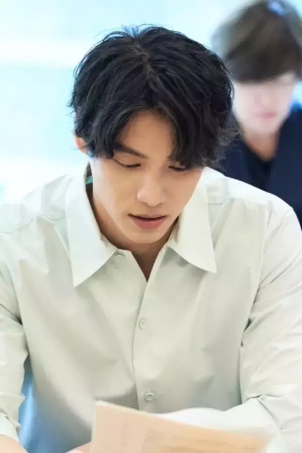 「韓ドラ初出演の福士蒼汰も参戦！ホン姉妹最新作「恋の通訳、できますか？」でコ・ユンジョンとキム・ソンホが織りなす恋模様」の画像