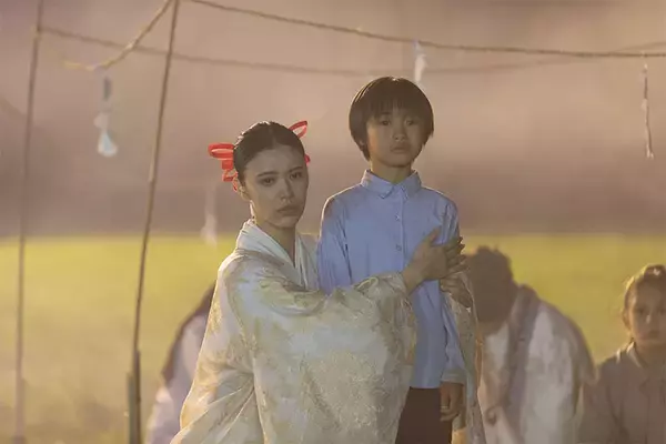 「岩橋玄樹の映画初出演作！美しい景色の中、日本の伝承に潜む狂気を映した「男神」」の画像