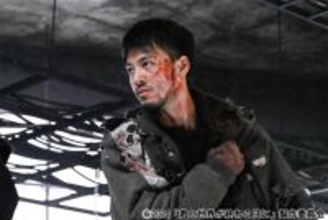 「あんたが」「10DANCE」で話題沸騰、竹内涼真の主演作のひとつ！ゾンビサバイバルと人間ドラマを掛け合わせた「劇場版 君と世界が終わる日に FINAL」