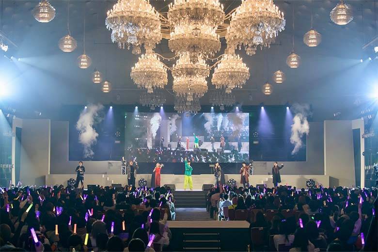 知念英和らキャスト6名のキャラソンLIVEに大歓声！スペシャルイベント「仮面ライダーガヴ おかしなお菓子なティーパーティー」