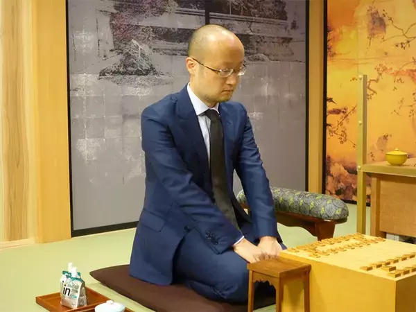 「王座を奪取し、二冠となった伊藤匠叡王・王座。そんな将棋界の二冠にまつわるあれこれを紹介」の画像