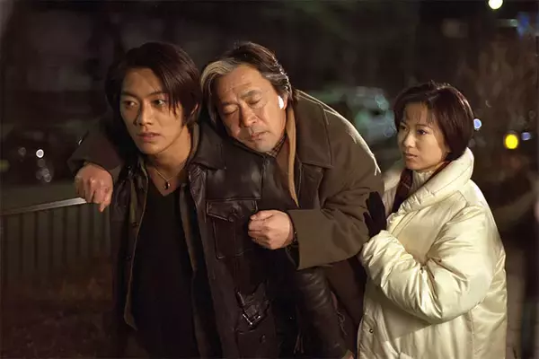 「当時23歳、反町隆史の爽やかさと温もりが詰まった好演が光る！和久井映見とW主演した名作ドラマ「バージンロード」」の画像