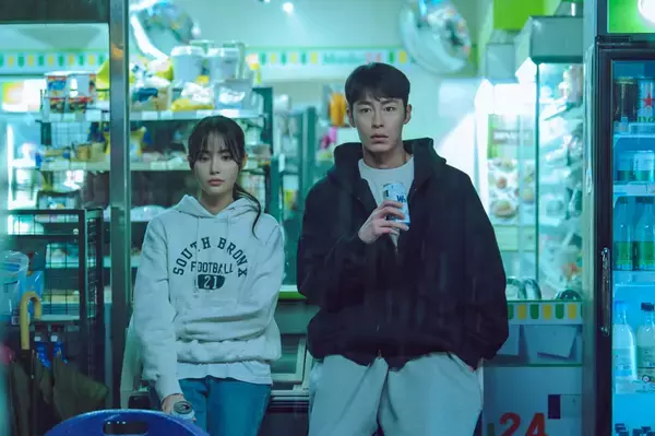 「躍進著しいイ・ジェウク、イ・ジュニョンが織りなす、緊迫感あふれる心理戦も...予想もできない結末が待ち受けるリベンジ・ミステリー「予期せぬ相続者」」の画像